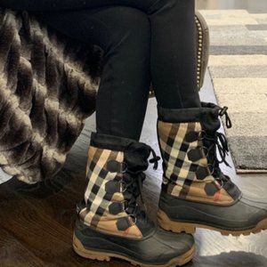 Burberry snow shoes Clearance
